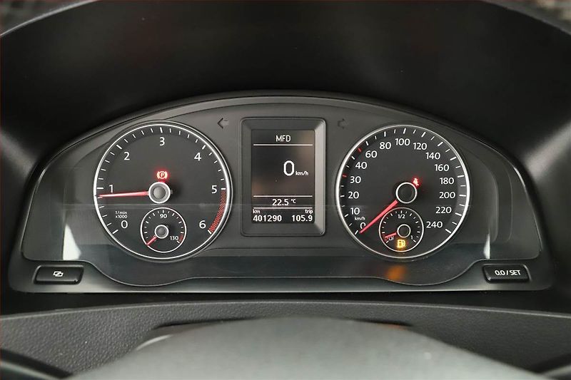 Volkswagen Multivan (2011) 2.0 TDI, 1Maj - fotka 8 z 13