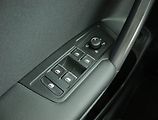 Volkswagen Tiguan (2022) Elegance 2.0 TDI - náhled 15
