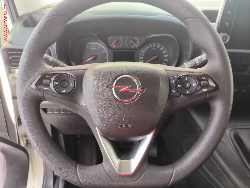 Opel Combo (2022) 1.5CDTi DÍLNA, Edition, navi - fotka 17 z 22