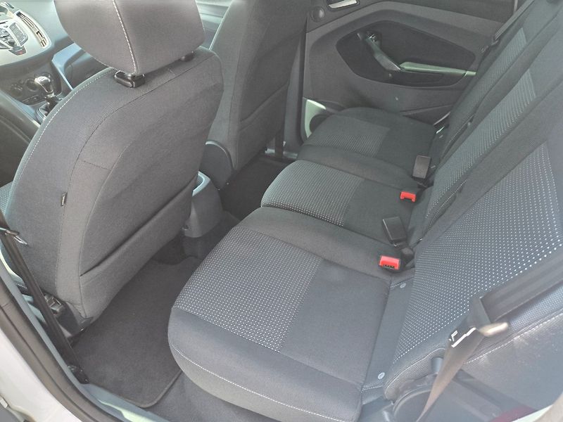 Ford C-MAX (2012) 1.6 i Serviska - fotka 12 z 22