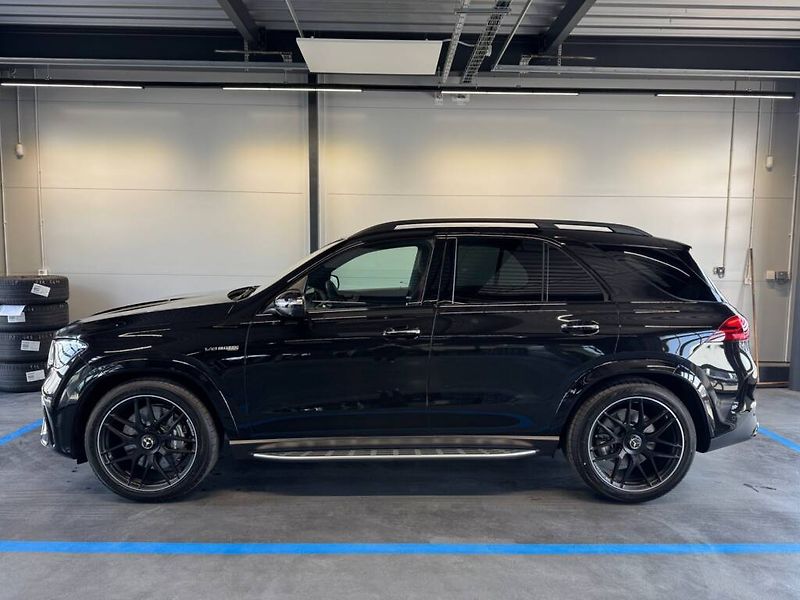 Mercedes-Benz GLE (2026) 63 S 4MATIC+ - fotka 4 z 11