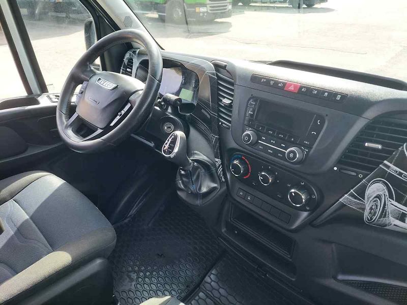 Iveco Ostatní 35S14N CNG L4/H3 - fotka 21 z 39
