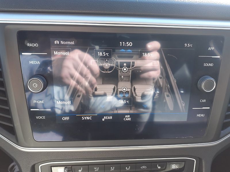 Volkswagen Atlas (2019) 3.6 V6 4x4 6 MÍST - fotka 18 z 42