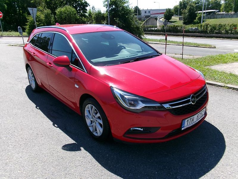 Opel Astra (2017) 1.4 T AUTOMAT  ÚPRAVA ZTP - fotka 4 z 18