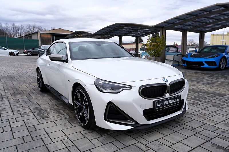 BMW Řada 2 M240i xDrive 3.0i/AT/380 PS - fotka 8 z 46