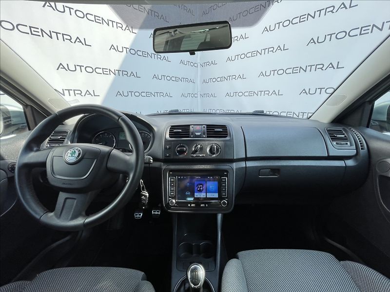 Škoda Fabia 1,2 HTP,51kW,STK 7/28 - fotka 15 z 20