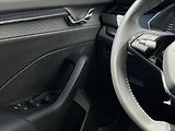 Škoda Octavia 2,0 TDI DSG Ambition Plus LED - náhled 15