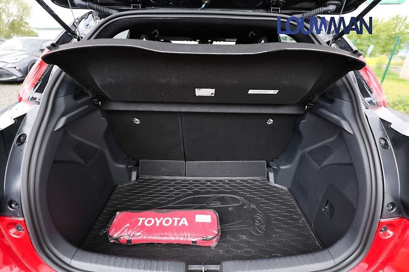 Toyota Yaris SELECTION STYLE - fotka 14 z 20