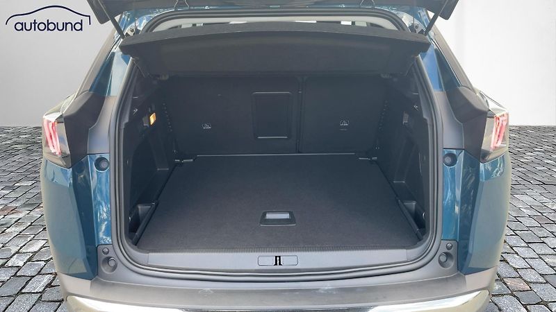Peugeot 3008 1,2 PT Allure Alu KA LED  - fotka 7 z 11