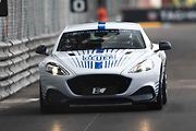 Aston Martin poprvé představil svůj elektrický Rapide v akci