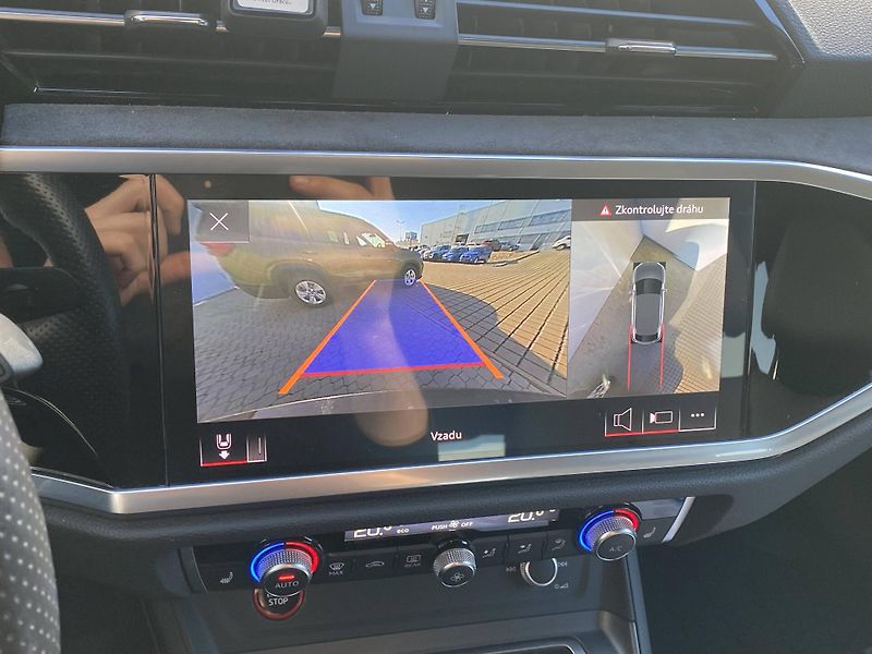 Audi Q3 RS Quattro STT 2,5TFSI - fotka 19 z 27