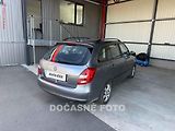 Škoda Fabia (2012) 1.6 TDi, autoAC, temp - náhled 1