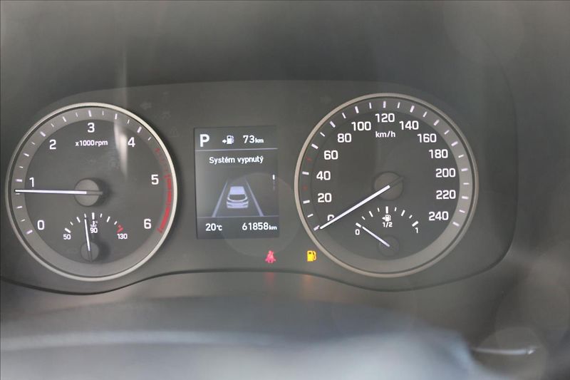 Hyundai Tucson 1,6 ČR,4x4, Automat - fotka 26 z 53