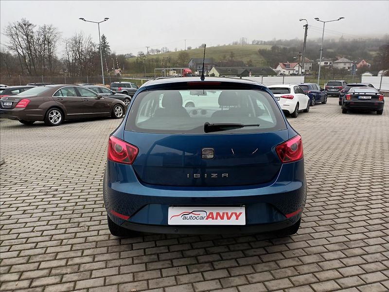 Seat Ibiza 1,4 16V,63KW,SERVISKA,SERVIS, - fotka 5 z 34