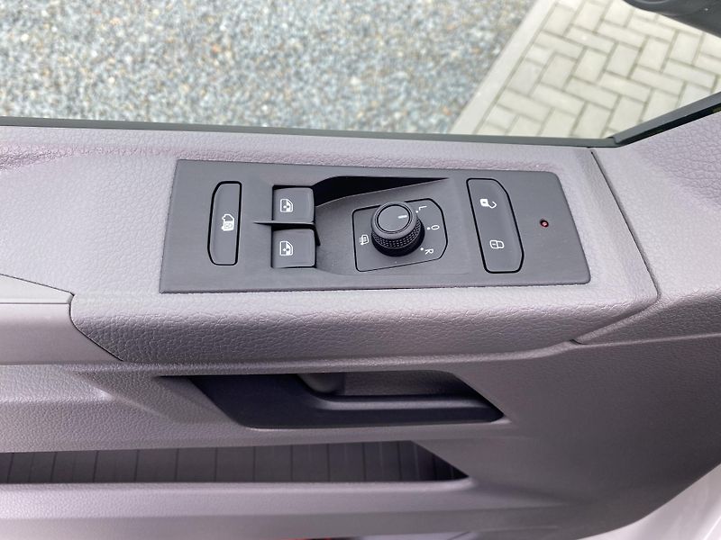 Volkswagen Transporter 2.0 TDI - 14 000KM - KAMERA - fotka 13 z 46