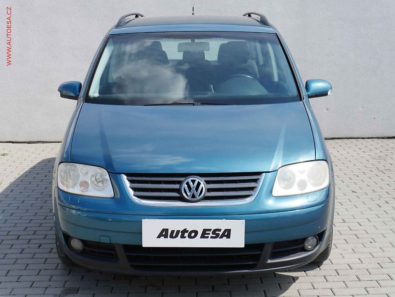 Volkswagen Touran (2004) 1.9TDi, DSG - fotka 2 z 15