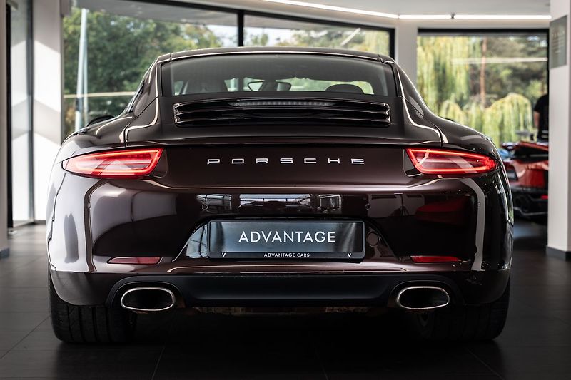 Porsche 911 (991) Carrera/Manuál/Mahagonim - fotka 3 z 17
