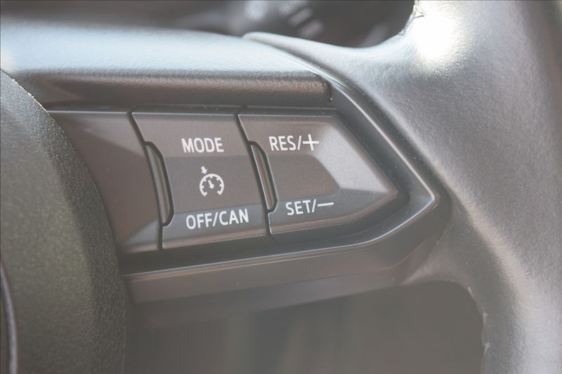 Mazda 2 1,5 i 66KW NÍZKÉ KM NOVÁ STK - fotka 38 z 49