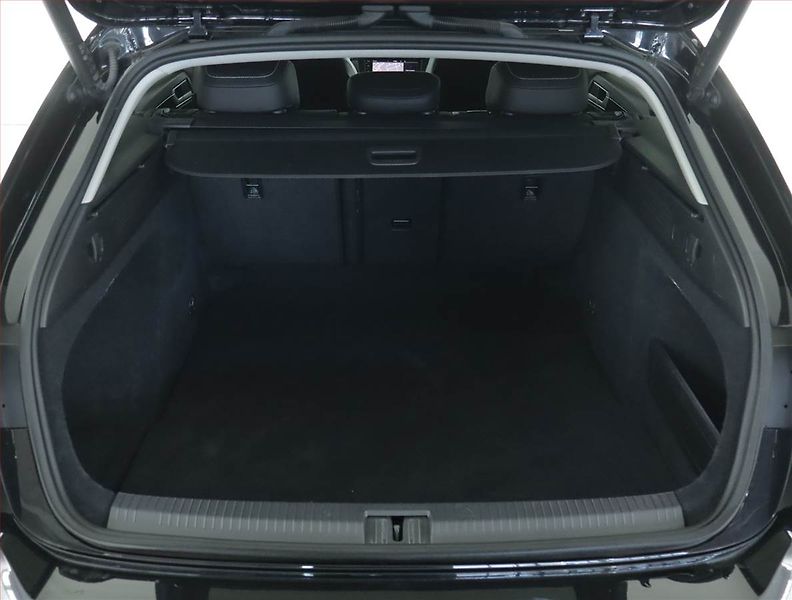 Volkswagen Arteon (2023) Elegance 2.0 TDI - fotka 14 z 17