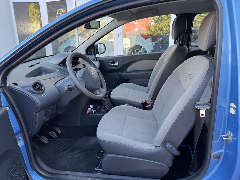 Renault Twingo (2010) 55kW - fotka 9 z 15