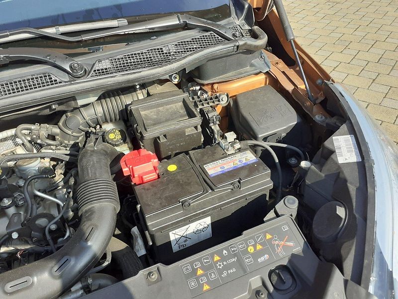 Renault Captur (2017) 1.2 TCe  87kW - fotka 25 z 33
