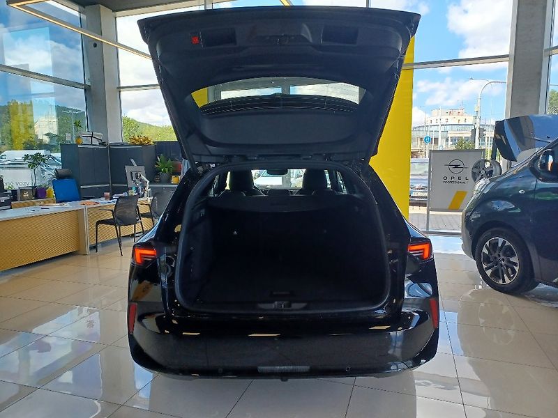 Opel Astra (2026) ST ULTIMATE Hybrid 1,2T 145kAT - fotka 8 z 28