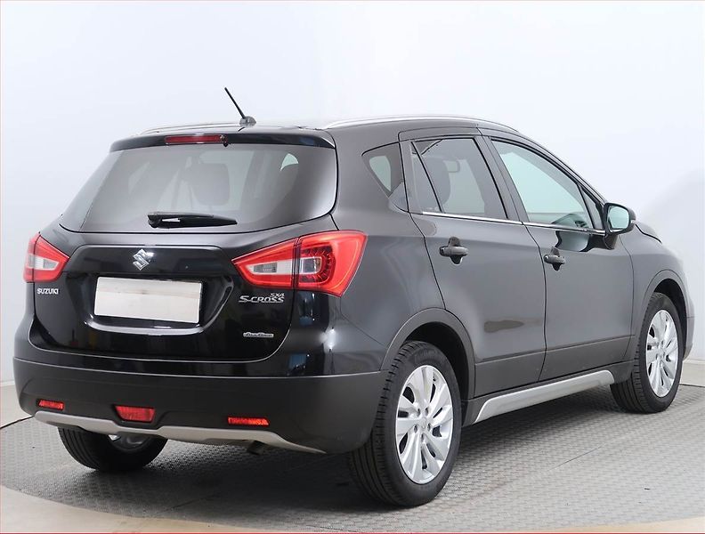 Suzuki SX4 S-Cross (2020) 1.4 BoosterJet, 4X4, Automat - fotka 5 z 17