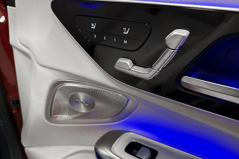 Mercedes-Benz CLE 300 4M AMG Pano HuD 360 Venti - fotka 12 z 18