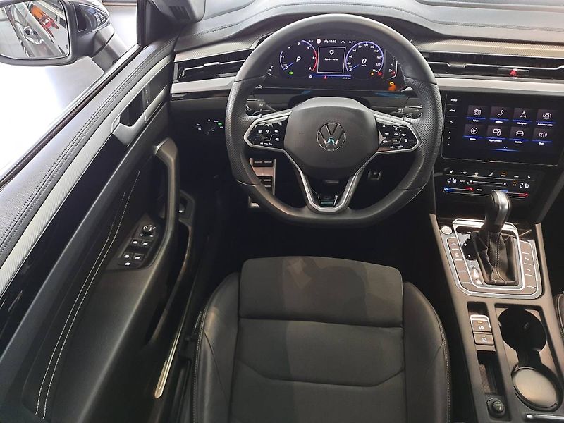 Volkswagen Arteon (2021) R-Line 2.0 TDI 4Motion (147kW/ - fotka 11 z 29