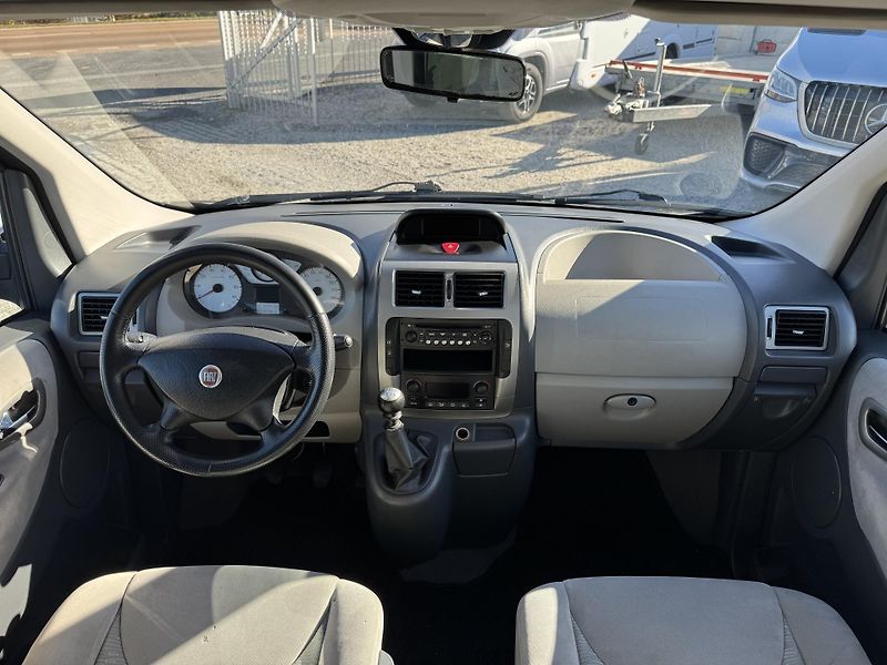 Fiat Scudo (2009) 2.0 HDi 140MJ   8-Míst Long  - fotka 19 z 21