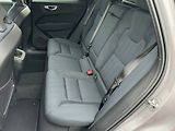 Volvo XC60 (2026) PLUS B5, kamery 360°, FULL LED - náhled 14