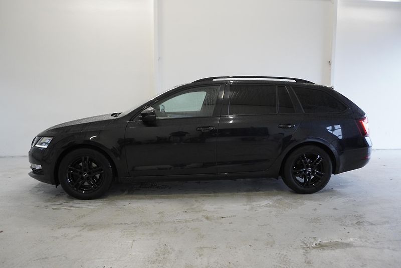 Škoda Octavia  1.4 TSi 110 kW STYLE DSG - fotka 5 z 28