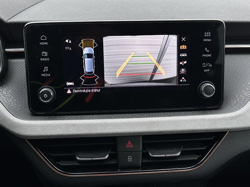 Škoda Scala 1.0TSi 116PS LED V.Cockpit Cli - fotka 29 z 39