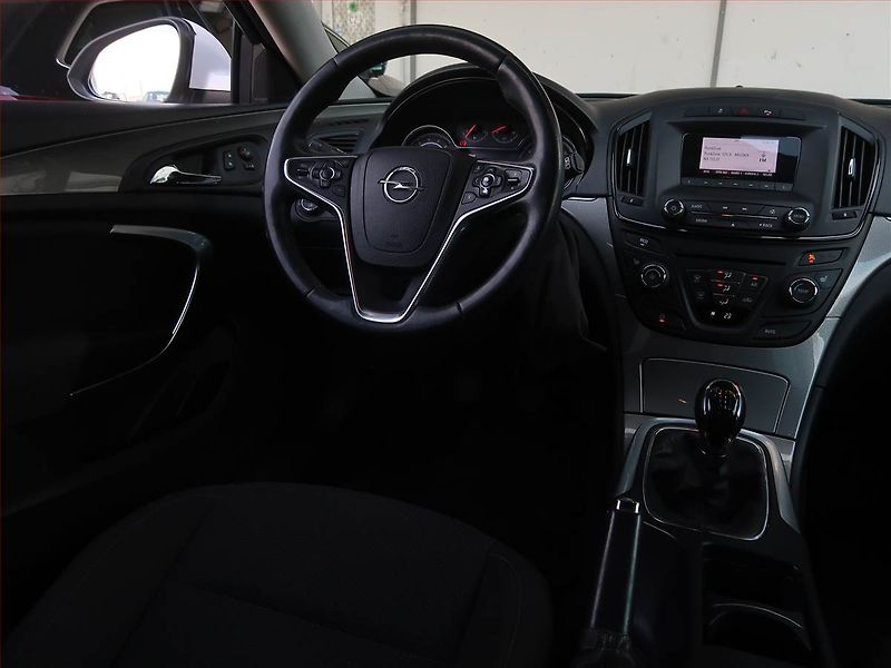Opel Insignia (2014) 2.0 CDTI, Serv.kniha, Xenony - fotka 7 z 16