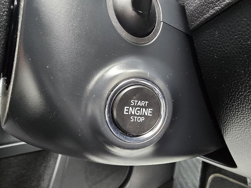 Škoda Superb 2,0TSI 200kW 4x4 DSG WEBASTO - fotka 24 z 41
