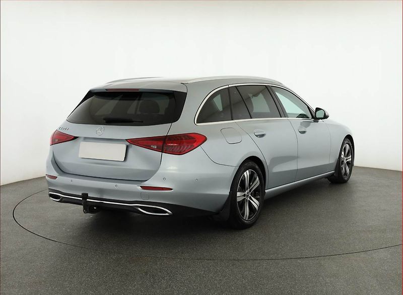 Mercedes-Benz Třídy C (2022) Avantgarde C 220 d - fotka 5 z 18