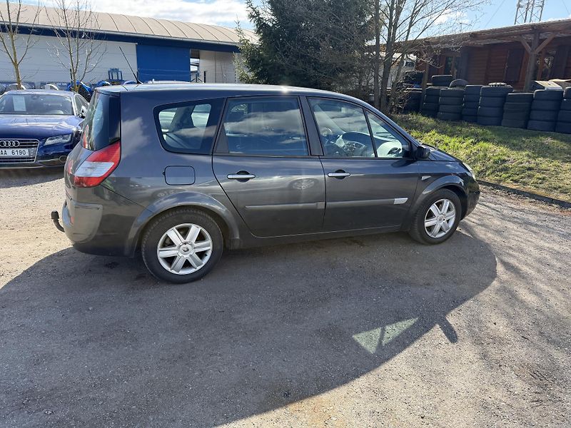 Renault Grand Scénic 1.9DCi 7 MIST - fotka 7 z 20