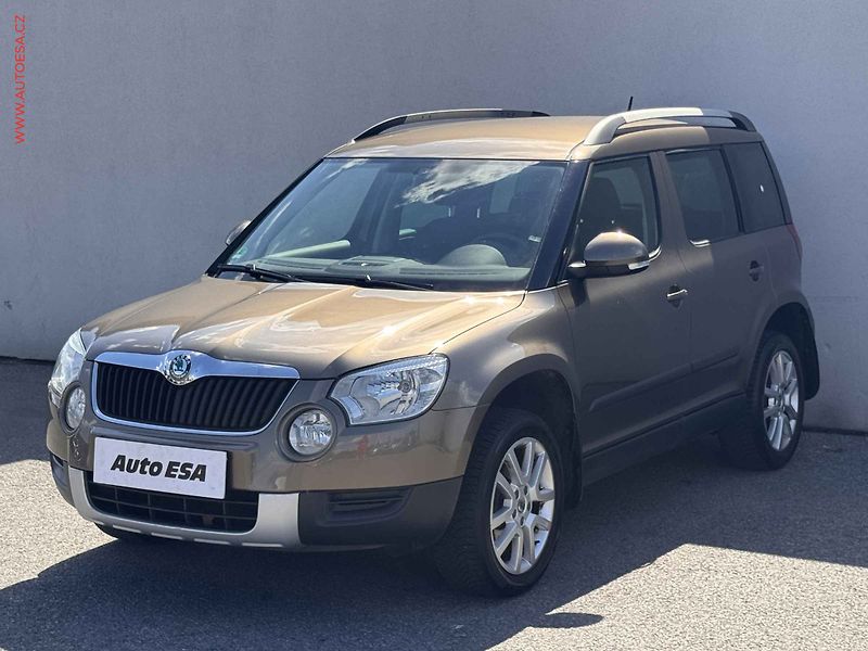Škoda Yeti (2011) 1.2TSi, AC, výhřev sed. - fotka 3 z 13
