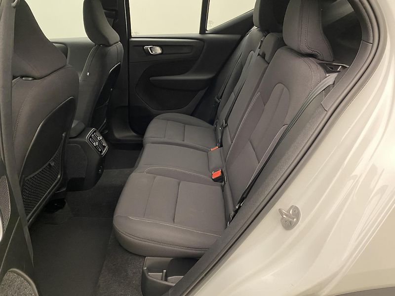 Volvo XC40 PURE ELECTRIC RECHARGE CORE  - fotka 5 z 49