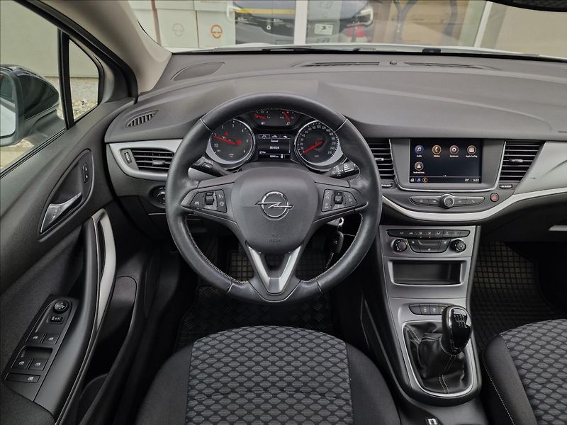 Opel Astra 1.5 CDTi 90kW Edition ST,1Maj - fotka 12 z 49