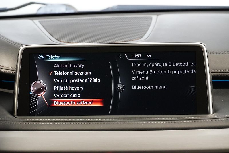 BMW X6 Xdrive30d,ČR,HUD,360,dověry - fotka 31 z 37