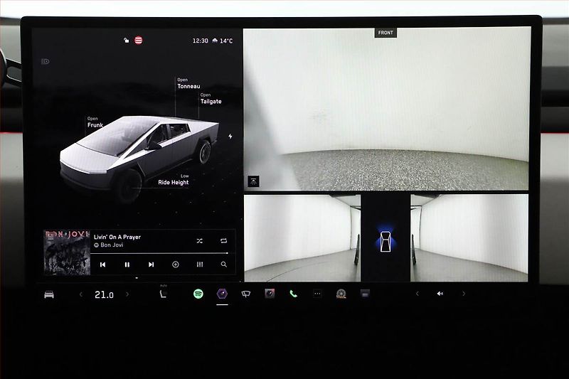Tesla Cybertruck (2024) Dual Motor AWD - fotka 18 z 30