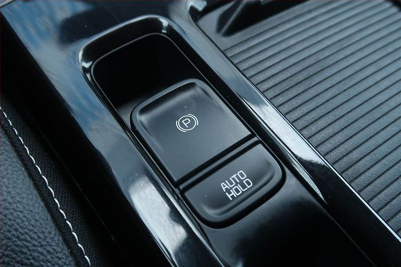 Kia XCeed (2020) 1.6 CRDi, Automat, Serv.kniha - fotka 24 z 26
