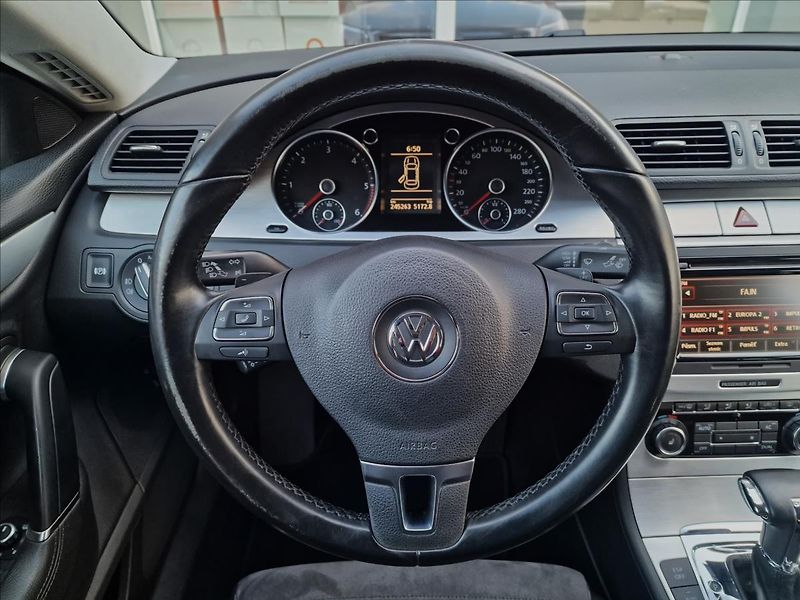 Volkswagen Passat CC 2.0 TDI 125kW DSG, původ ČR - fotka 20 z 43