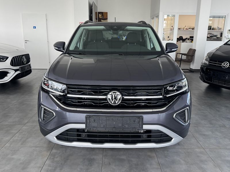 Volkswagen T-Cross (2025) 1,0TSi DSG IQ.LIGHT TAŽNÉ NAVI - fotka 2 z 32