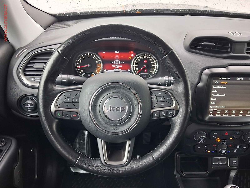 Jeep Renegade (2019) 1.0 T-GDi, Limited - fotka 11 z 17