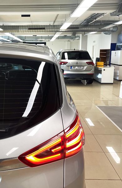 Ford S-MAX Titanium 132kW AT AWD, 7 MÍST - fotka 27 z 31