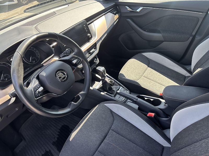 Škoda Scala (2023) 1.5 TSI DSG Style - fotka 7 z 32