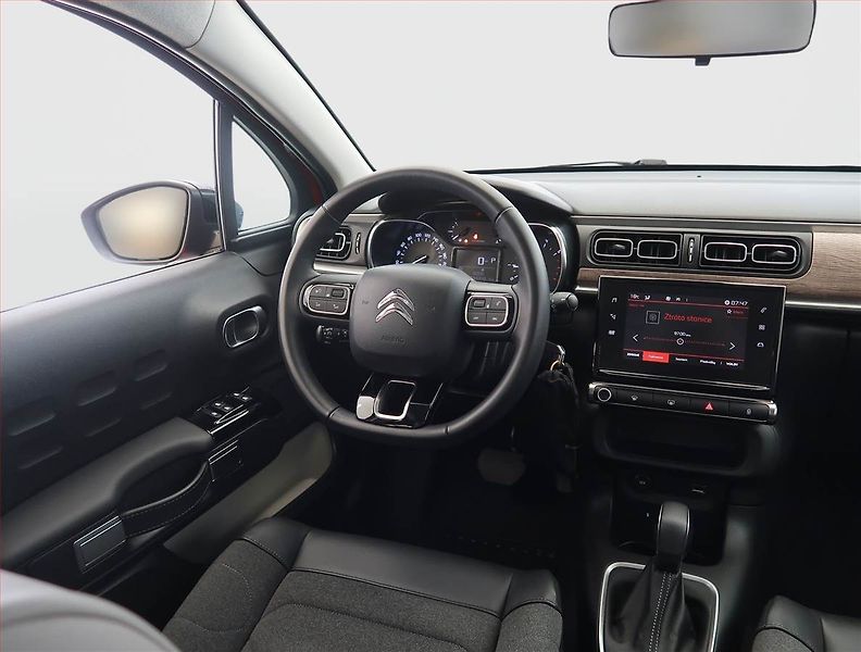 Citroën C3 (2024) Shine 1.2 PureTech, Automat - fotka 7 z 26