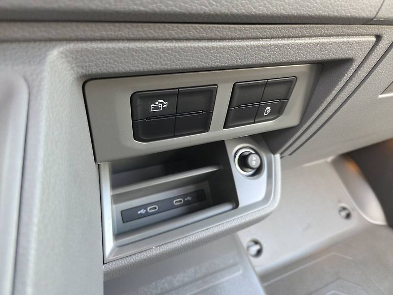 Volkswagen Grand California (2025) 2.0 TDI 120kW DSG - fotka 96 z 104